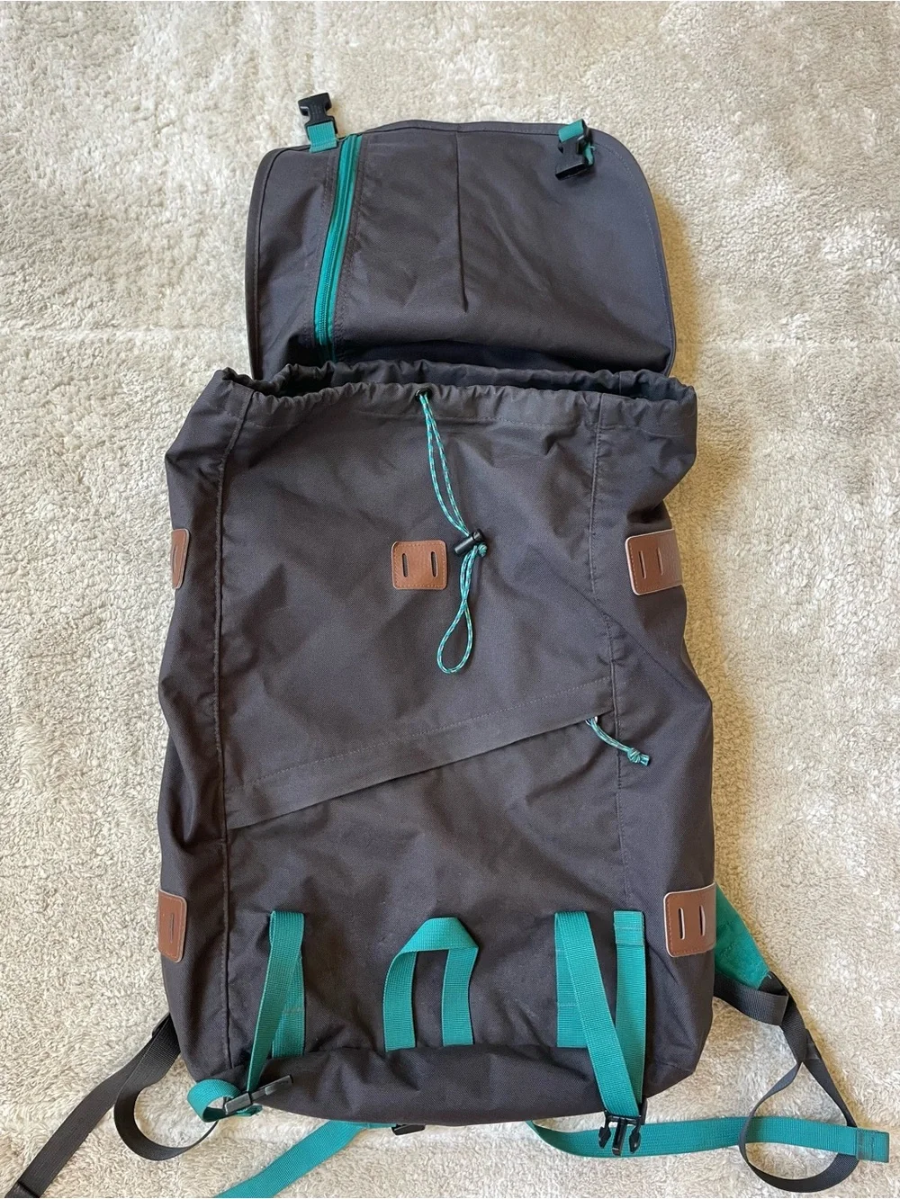 Patagonia Arbor Pack 26L Backpack Gray Teal Laptop Hiking Travel